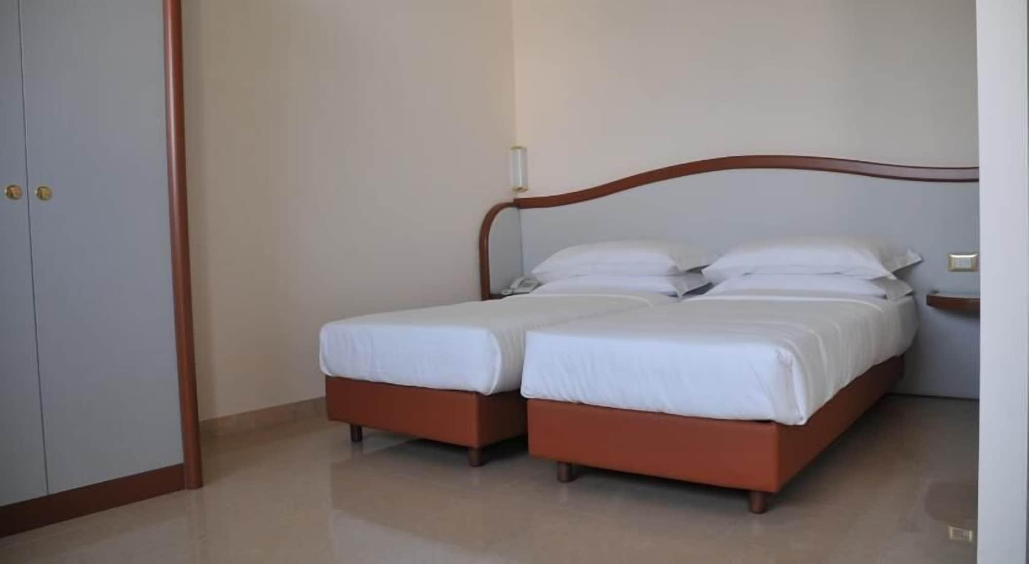 Hotel Verdi Vicenza Exteriör bild