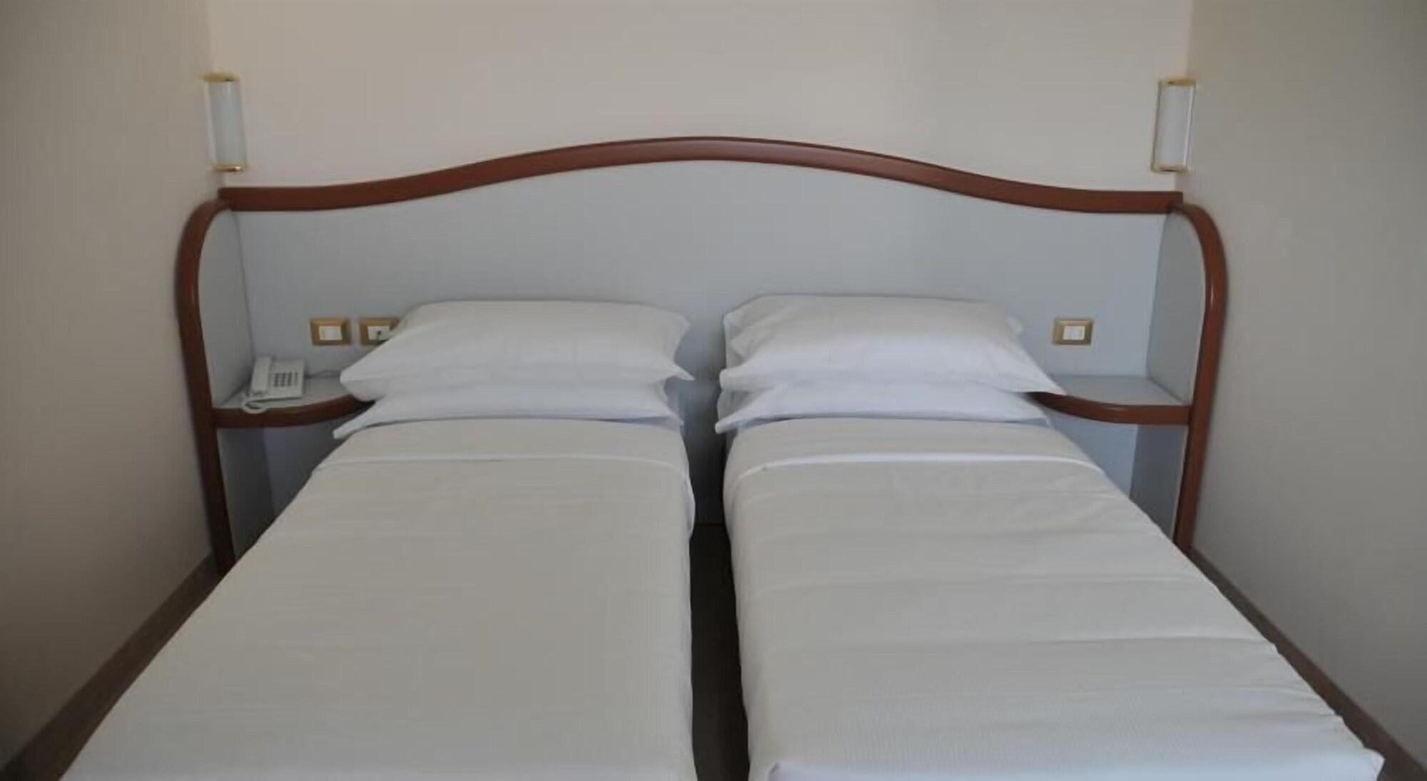 Hotel Verdi Vicenza Exteriör bild